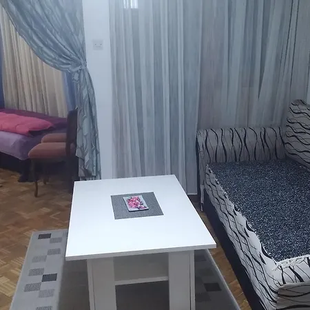 Apartman Dzeni *